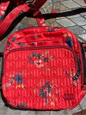 lug red Crossbody Bag with RFID Protection